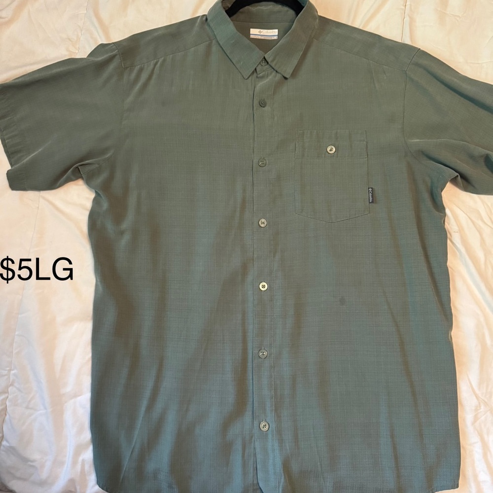 Columbia Men's Olive Button Down Shirt